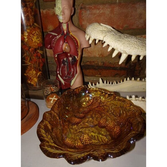 Vintage Triangle Shaped Carnival Glass Blackberry Designed Candy Dish Bowl - Picture 6 of 10